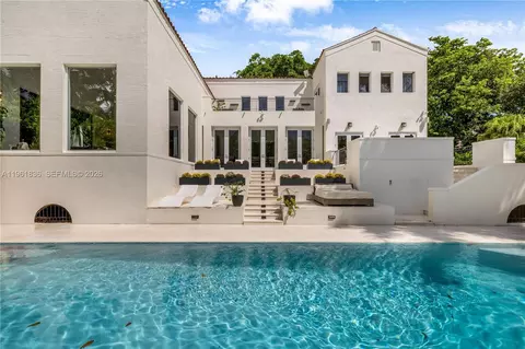 279 Galeon Ct, Coral Gables, FL 33143