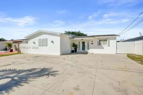 6617 Dahlia Dr, Miramar, FL 33023