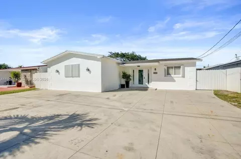 6617 Dahlia Dr, Miramar, FL 33023