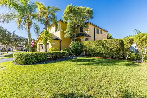 1280 Majesty Ter, Weston, FL 33327