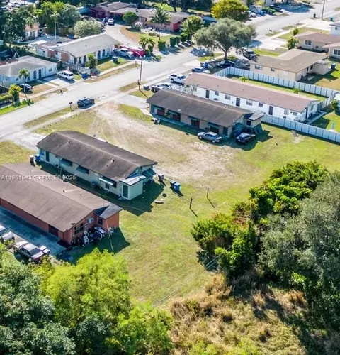 5701 SW 27th St, West Park, FL 33023