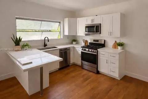 6875 NW 4th Ave, Miami, FL 33150