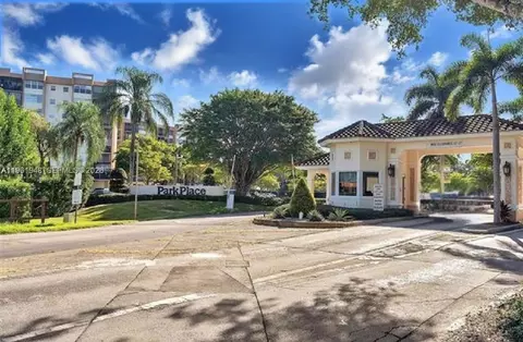 1300 Saint Charles Pl #L22, Pembroke Pines, FL 33026