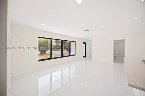 21 SE 7th St, Pompano Beach, FL 33060 photo 7