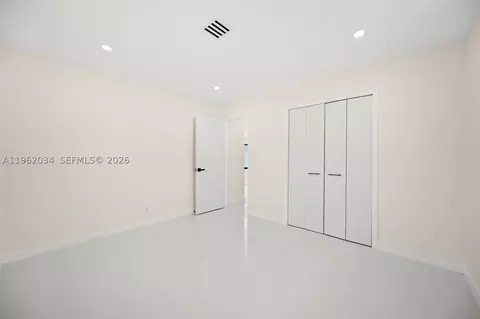 21 SE 7th St, Pompano Beach, FL 33060 photo 22