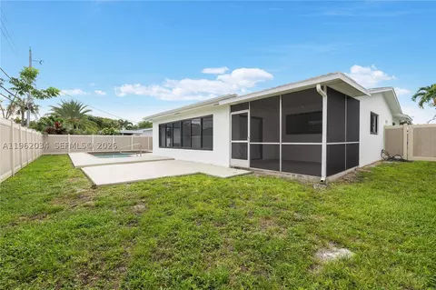 21 SE 7th St, Pompano Beach, FL 33060 photo 34