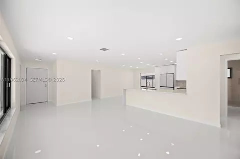 21 SE 7th St, Pompano Beach, FL 33060 photo 8
