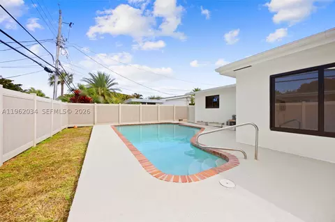 21 SE 7th St, Pompano Beach, FL 33060 photo 36