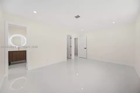 21 SE 7th St, Pompano Beach, FL 33060 photo 25