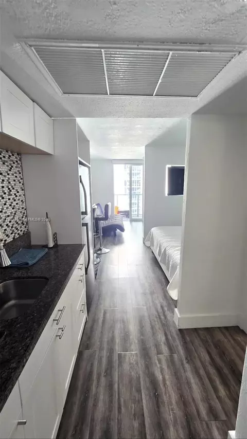 19201 Collins Ave #1124, Sunny Isles Beach, FL 33160