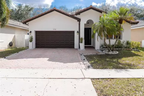 13746 SW 32nd St, Miramar, FL 33027