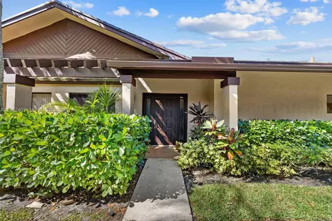 2621 N Carambola Cir N #1707, Coconut Creek, FL 33066