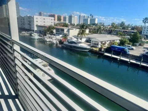 3750 NE 169 St #.G.405, North Miami Beach, FL 33160