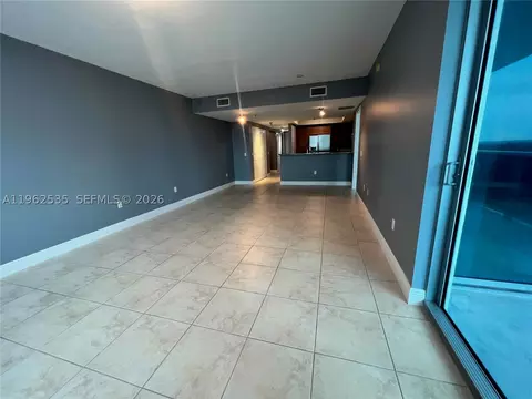 2641 N Flamingo Rd #1701N, Sunrise, FL 33323