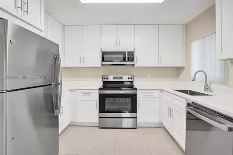 920 SW 28th St 1-2, Fort Lauderdale, FL 33315