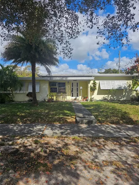 6491 SW 18th St, Miami, FL 33155