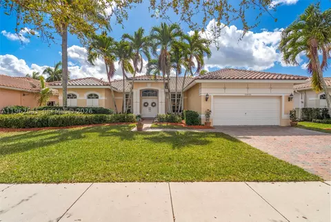 16400 NW 15th St, Pembroke Pines, FL 33028