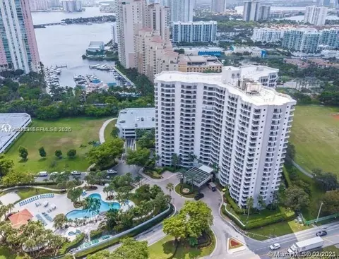 3300 NE 191st St #1807, Aventura, FL 33180