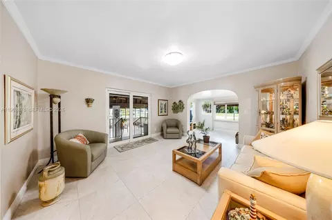 Living - 564 De Leon Dr, Miami Springs, FL 33166 photo 4 of 4