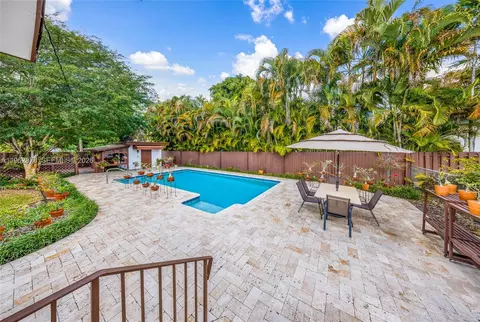 Other - 564 De Leon Dr, Miami Springs, FL 33166 photo 2 of 15