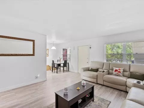 13250 SW 7th Ct #317L, Pembroke Pines, FL 33027