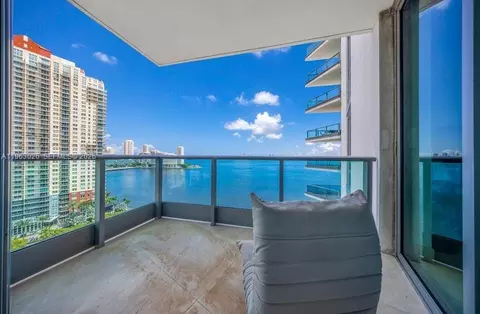1331 Brickell Bay Dr #1602, Miami, FL 33131