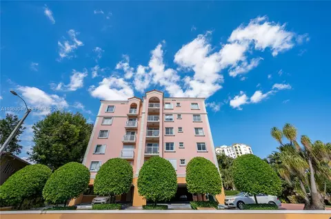 1 Alhambra Cir #403, Coral Gables, FL 33134