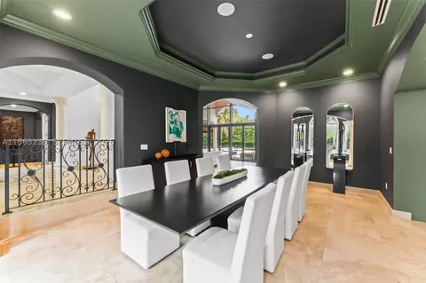 Dining - 11111 Killian Park Rd, Pinecrest, FL 33156 photo 3 of 3