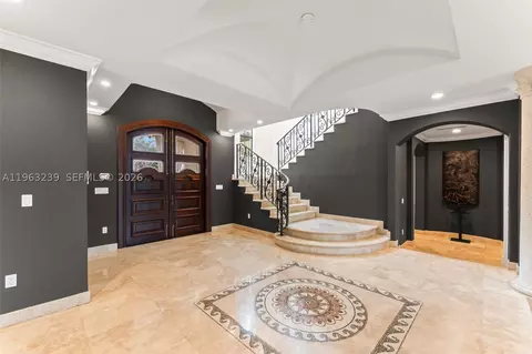 Entry Way - 11111 Killian Park Rd, Pinecrest, FL 33156 photo 2 of 7