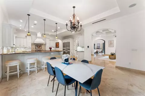 Dining - 11111 Killian Park Rd, Pinecrest, FL 33156 photo 1 of 3