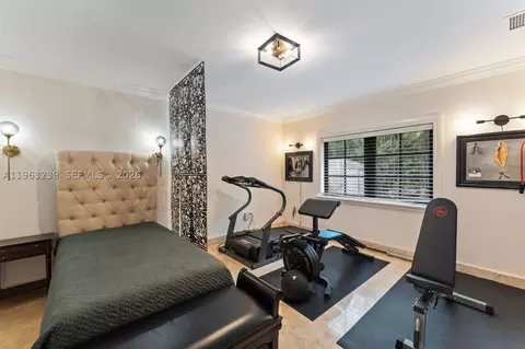 Bedroom - 11111 Killian Park Rd, Pinecrest, FL 33156 photo 10 of 10