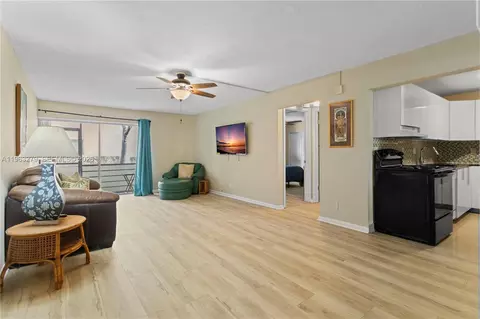 1428 SE 4th Ave #132, Deerfield Beach, FL 33441