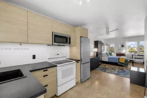 851 Meridian Ave #43, Miami Beach, FL 33139