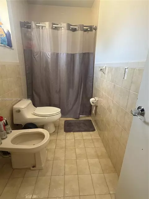 Bath - 381 E 61st St, Hialeah, FL 33013 photo 2 of 2