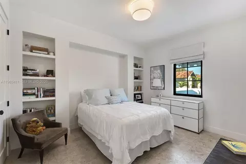 Bedroom - 465 Hampton Ln, Key Biscayne, FL 33149 photo 5 of 6