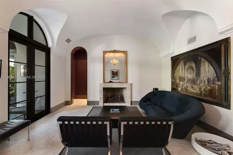 Living - 465 Hampton Ln, Key Biscayne, FL 33149 photo 1 of 2