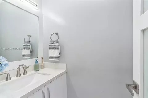 Other - 7184 W 2nd Ct, Hialeah, FL 33014 photo 6 of 14