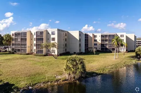 2075 NW 46th Ave #I201, Lauderhill, FL 33313