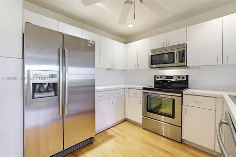 8729 SE Riverfront Ter, Jupiter, FL 33469 photo 8
