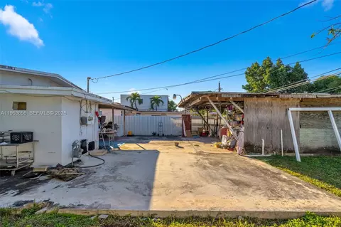 Exterior - 533 E 23rd St, Hialeah, FL 33013 photo 4 of 7