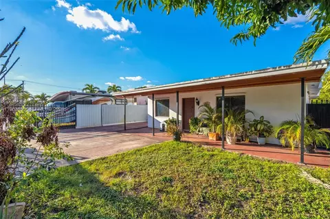 Exterior - 533 E 23rd St, Hialeah, FL 33013 photo 1 of 7