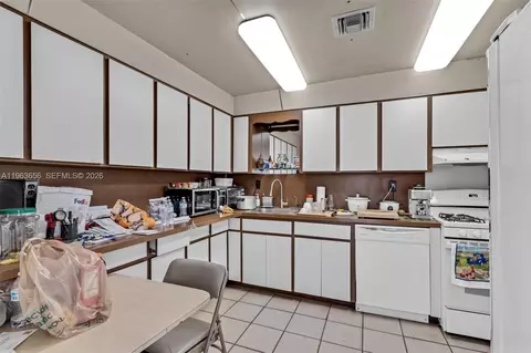 Kitchen - 533 E 23rd St, Hialeah, FL 33013 photo 2 of 2