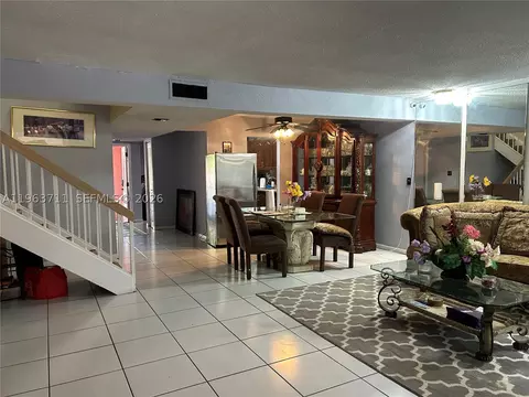 1653 NW 58th Ave #14, Lauderhill, FL 33313