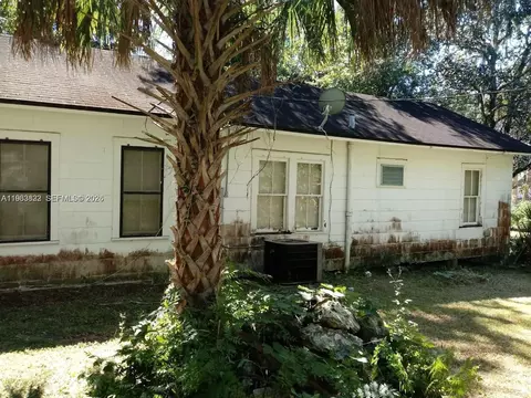331 NE 9 Ave, Ocala, FL 34470 photo 2