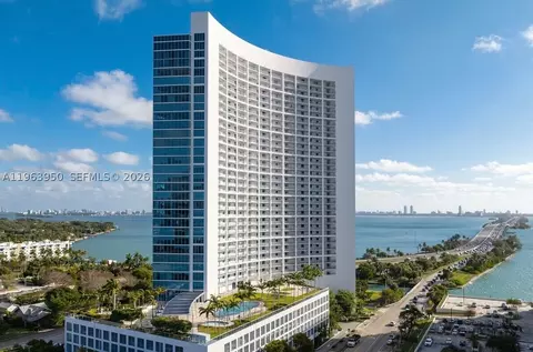 601 NE 36th St #2109, Miami, FL 33137