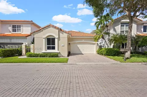 1408 Mariner Way, Hollywood, FL 33019
