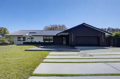 5020 Hawkhurst Ave, Southwest Ranches, FL 33331