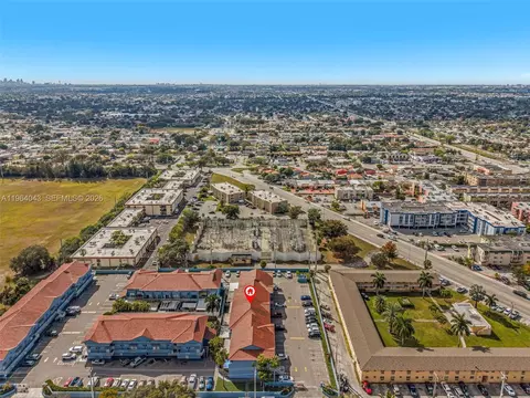 View/Area - 240 W 68th St #207, Hialeah, FL 33014 photo 4 of 4