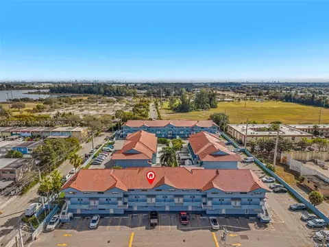 View/Area - 240 W 68th St #207, Hialeah, FL 33014 photo 2 of 4