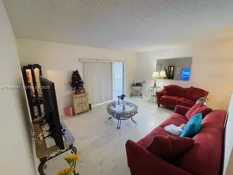 5180 E Sabal Palm Blvd #235, Tamarac, FL 33319